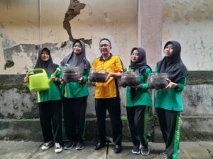 WhatsApp Image 2025-02-17 at 10.00.43